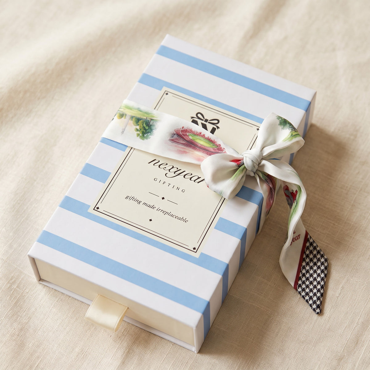 The Roll Tide Twilly, tied on a nexyear gifting box